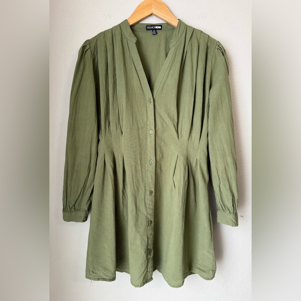 Fashion Nova Sage Green Button Up Dress Womens Size XS V Neck Long Sleeves